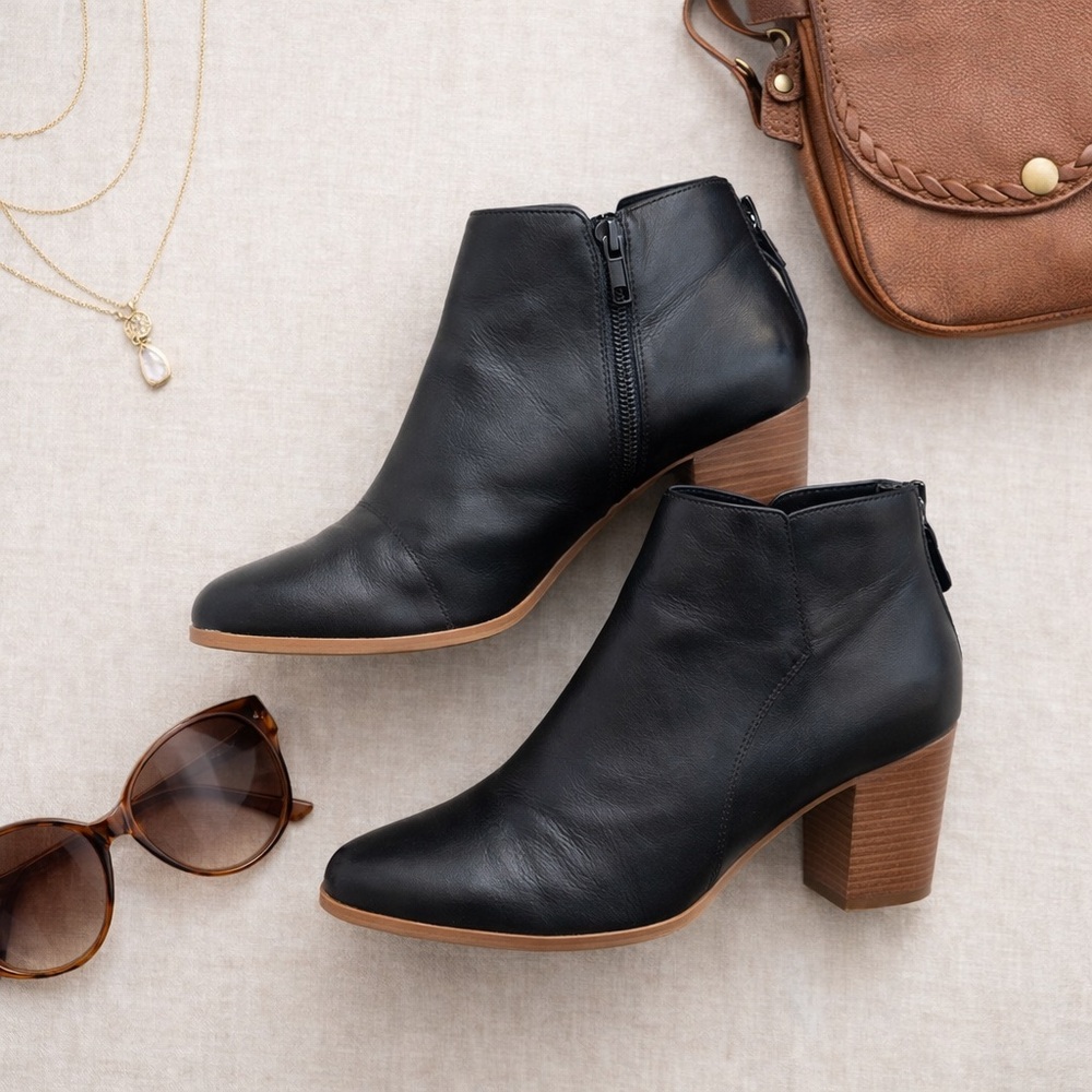 Sole Society Leather Ankle Boots | Size 8 | Black Block Heel Booties